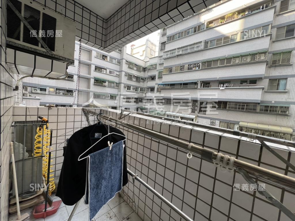 黃金城低總價三房房屋室內格局與周邊環境