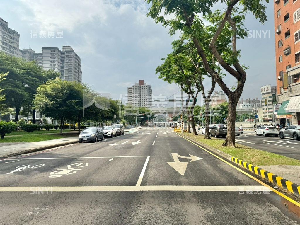 黃金城低總價三房房屋室內格局與周邊環境