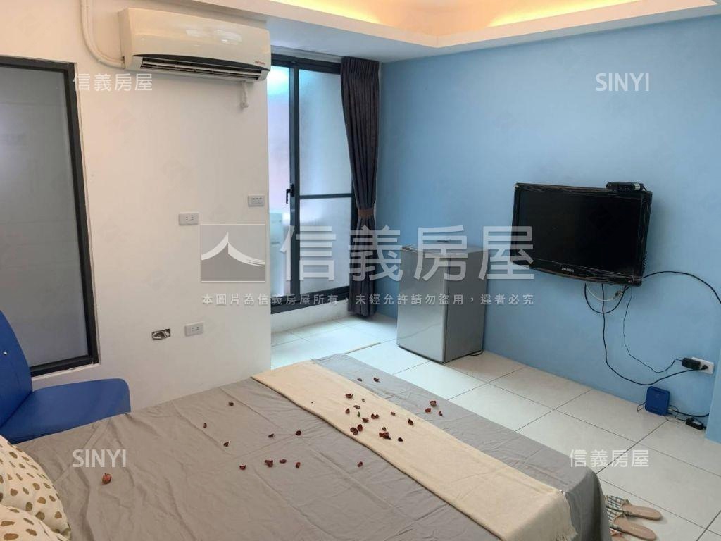 近新光遠百收租美四套房屋室內格局與周邊環境