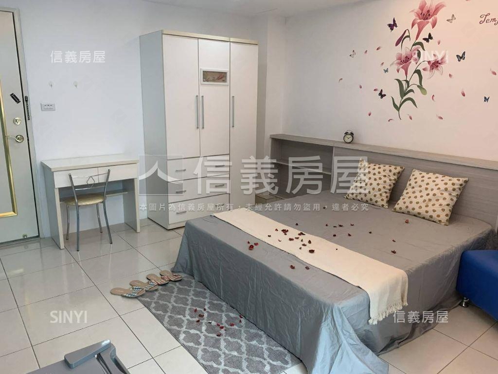 近新光遠百收租美四套房屋室內格局與周邊環境