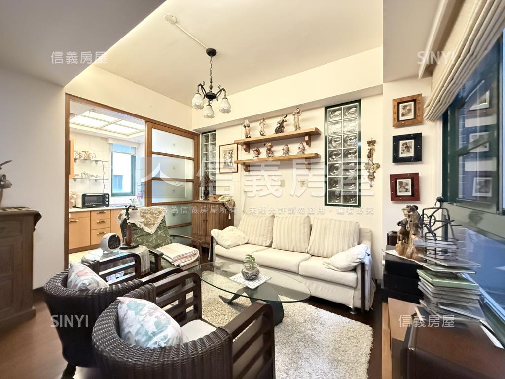 美術館✦獨棟震後電梯別墅房屋室內格局與周邊環境