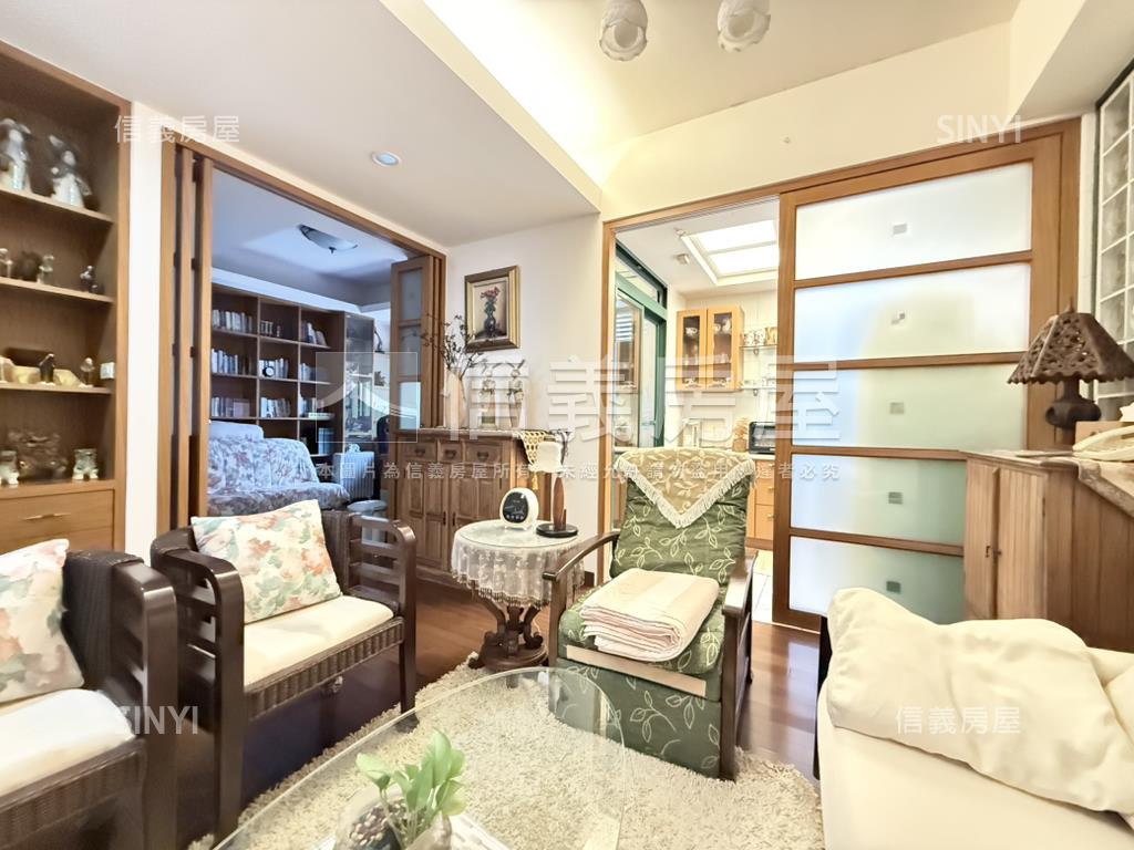 美術館✦獨棟震後電梯別墅房屋室內格局與周邊環境