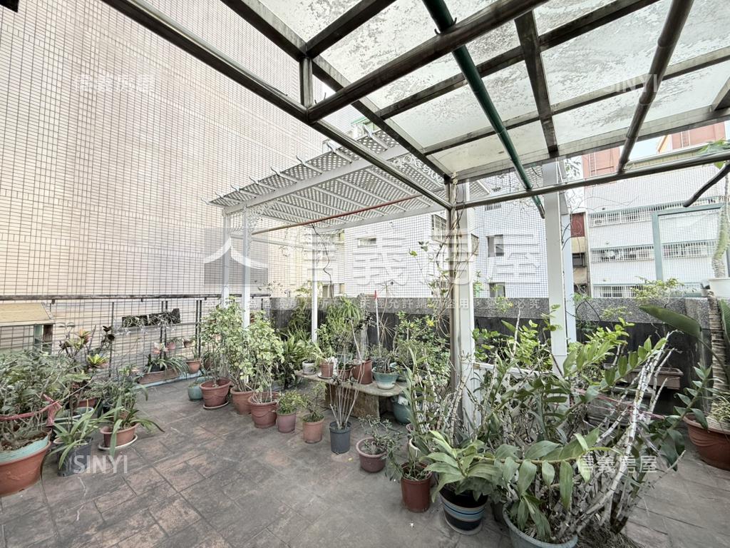 美術館✦獨棟震後電梯別墅房屋室內格局與周邊環境