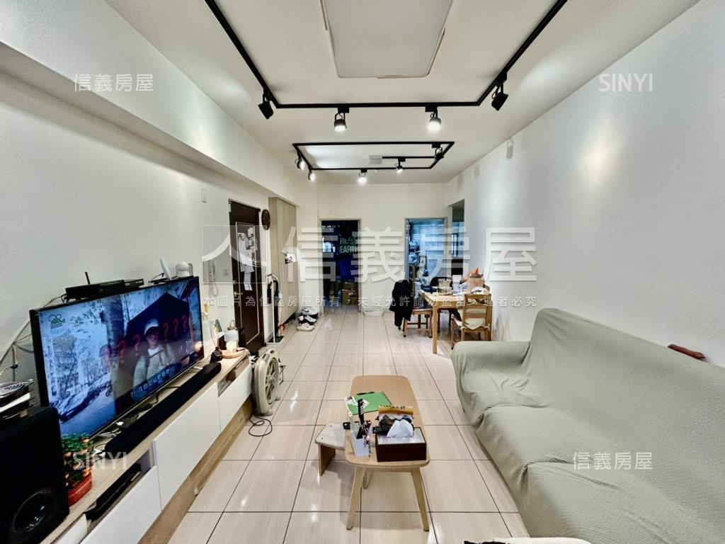 創新世界清幽三房房屋室內格局與周邊環境