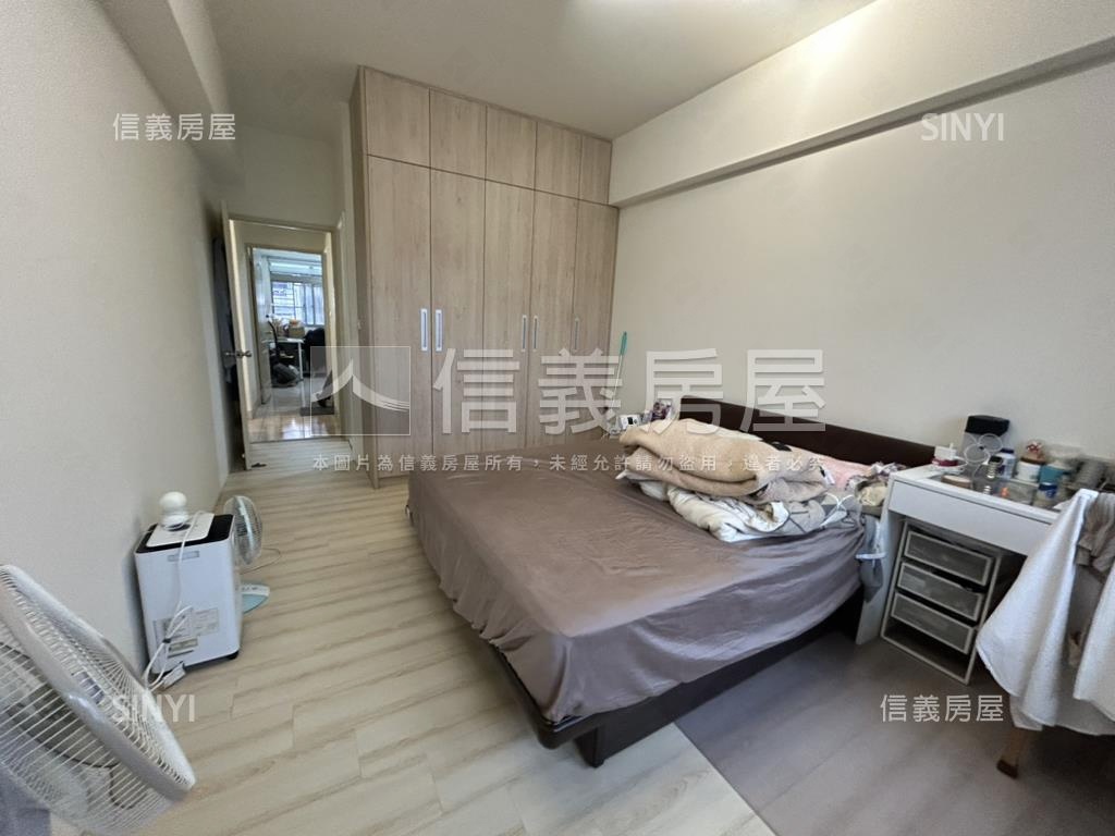 創新世界清幽三房房屋室內格局與周邊環境