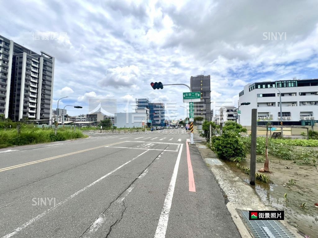 市政段角窗約８３坪美地房屋室內格局與周邊環境