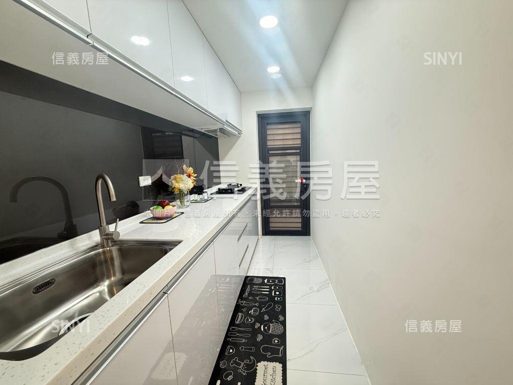 萬安街裝潢公寓房屋室內格局與周邊環境