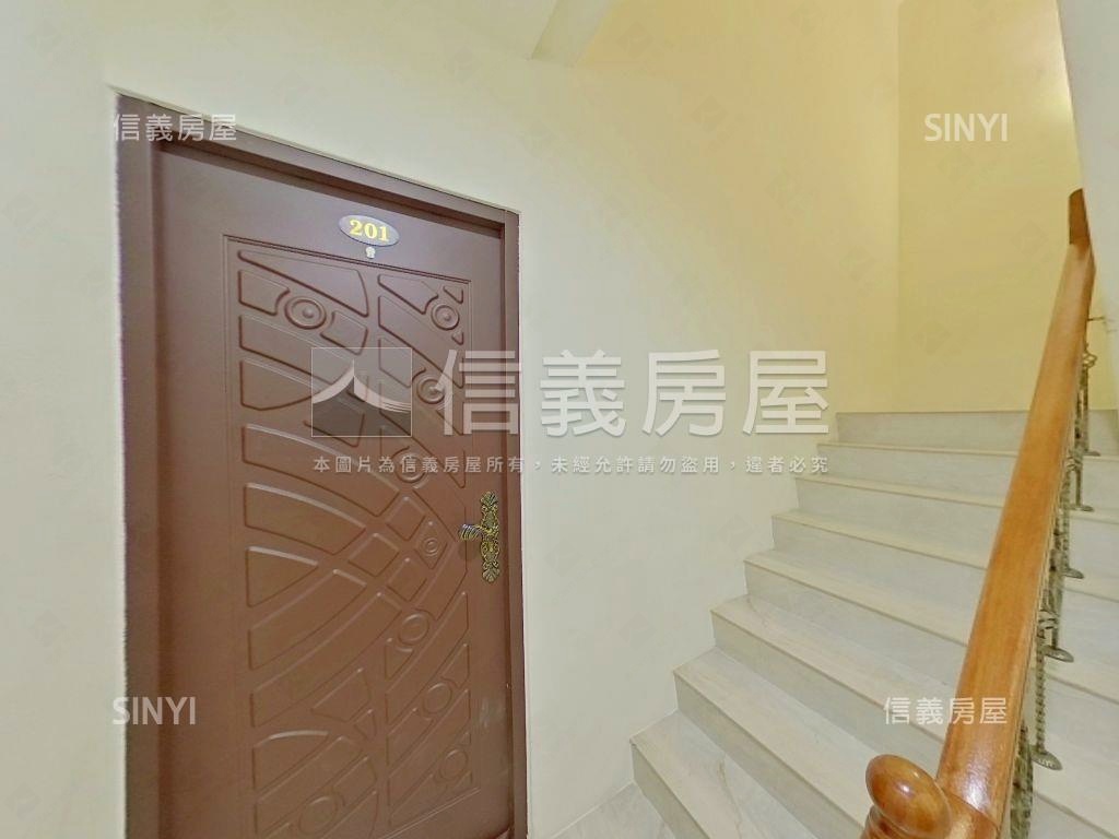 正瀋陽路收租透套滿租中房屋室內格局與周邊環境