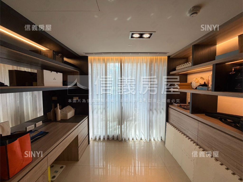 新世代精美兩房車位房屋室內格局與周邊環境