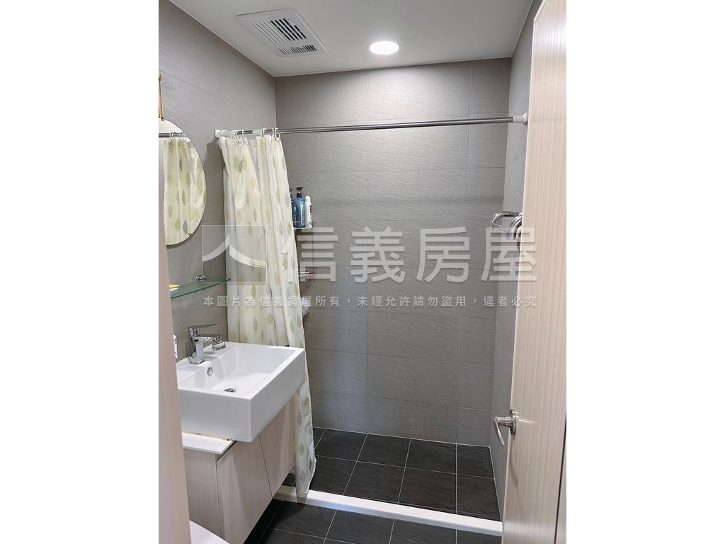 靜心心靜精美方正一房一廳房屋室內格局與周邊環境