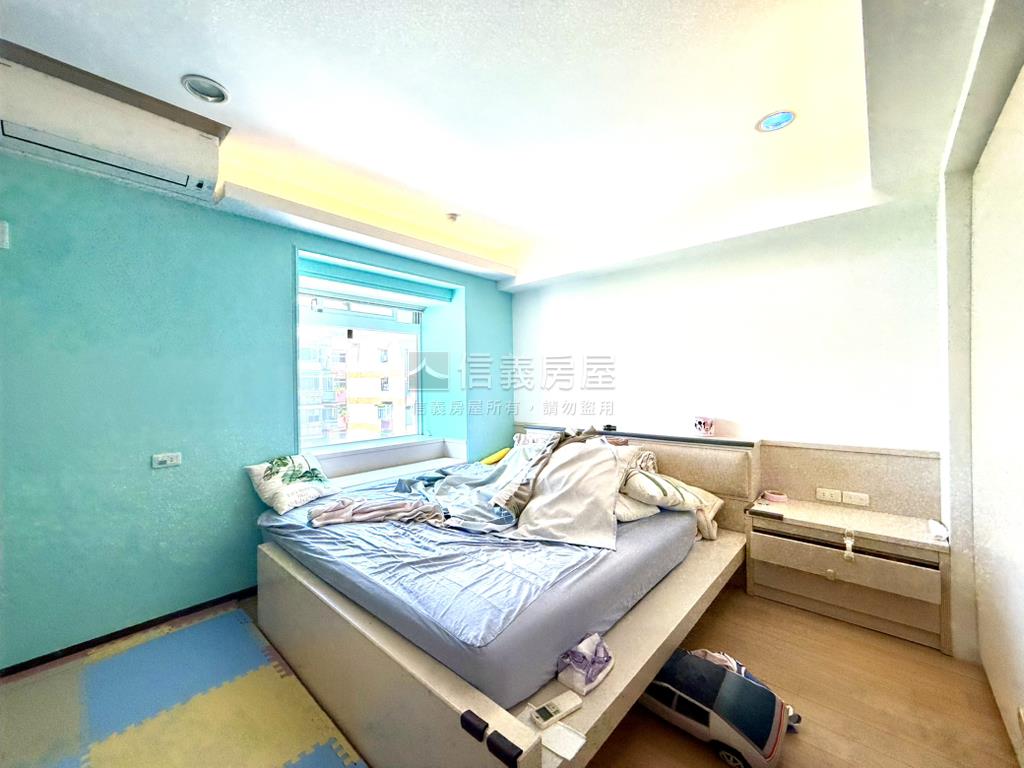 基河側看河景極美裝潢房屋室內格局與周邊環境