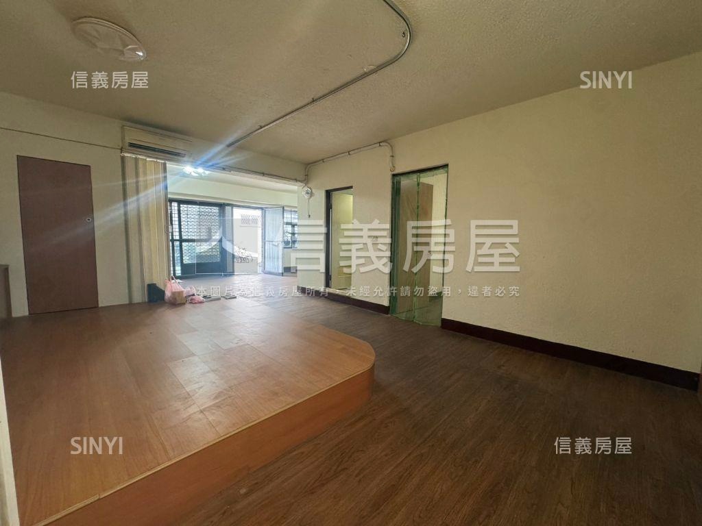 和平路公寓一樓房屋室內格局與周邊環境