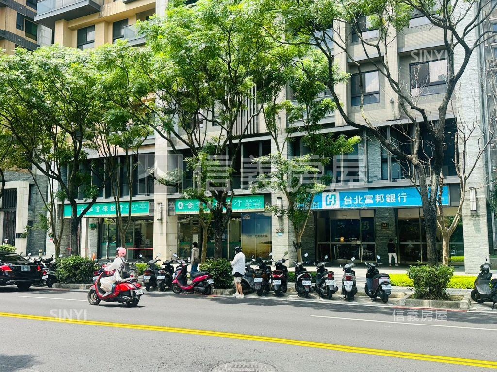 丰上捷運美２房房屋室內格局與周邊環境
