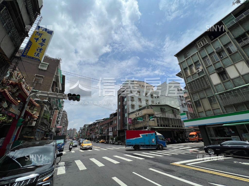 魚躍龍門咬錢店面房屋室內格局與周邊環境