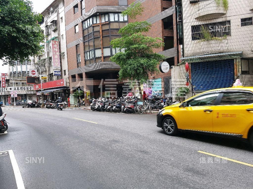 近永利廣場金店面房屋室內格局與周邊環境