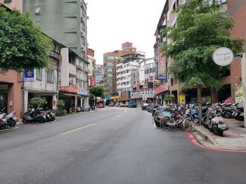 近永利廣場金店面