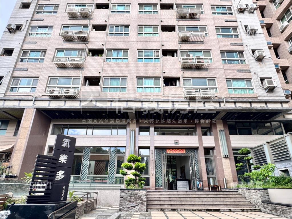 公園景觀靓三房房屋室內格局與周邊環境