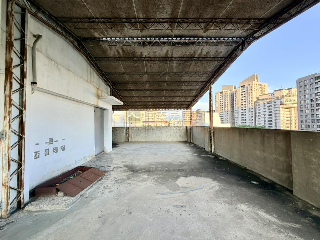 散步到興進園道青安大三房房屋室內格局與周邊環境