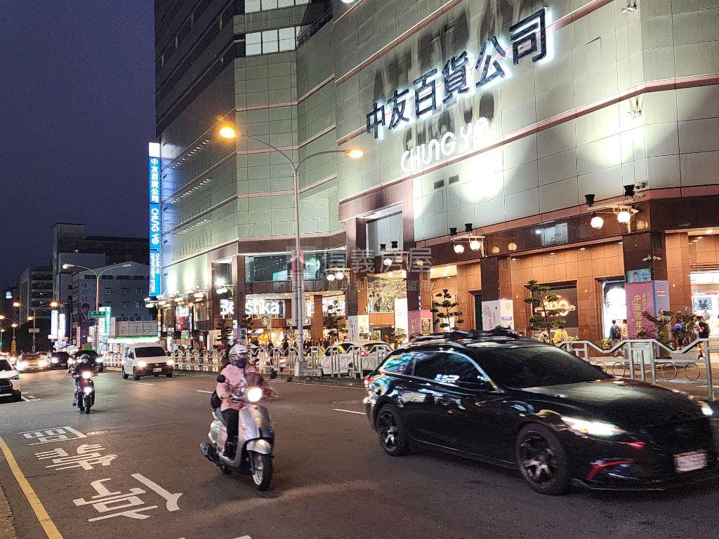 散步到興進園道青安大三房房屋室內格局與周邊環境