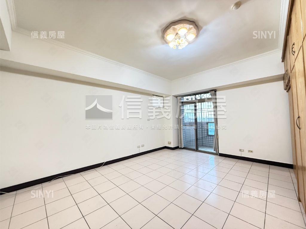 莎士比亞三房房屋室內格局與周邊環境