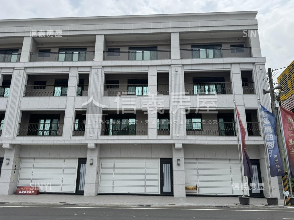 旗山一號院．電梯透店房屋室內格局與周邊環境