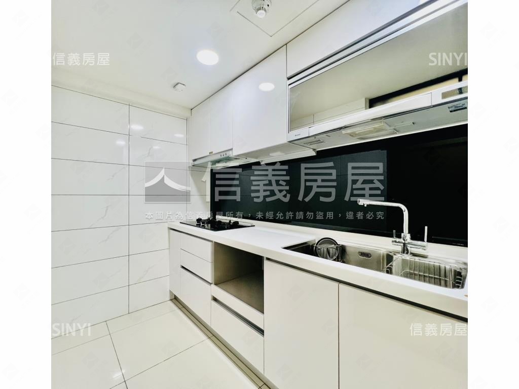 急售ＭＹ勝美１房２廳平車房屋室內格局與周邊環境