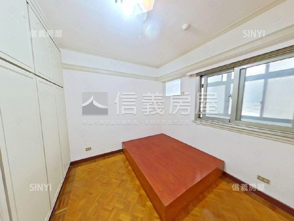 映虹園景觀方正四房房屋室內格局與周邊環境