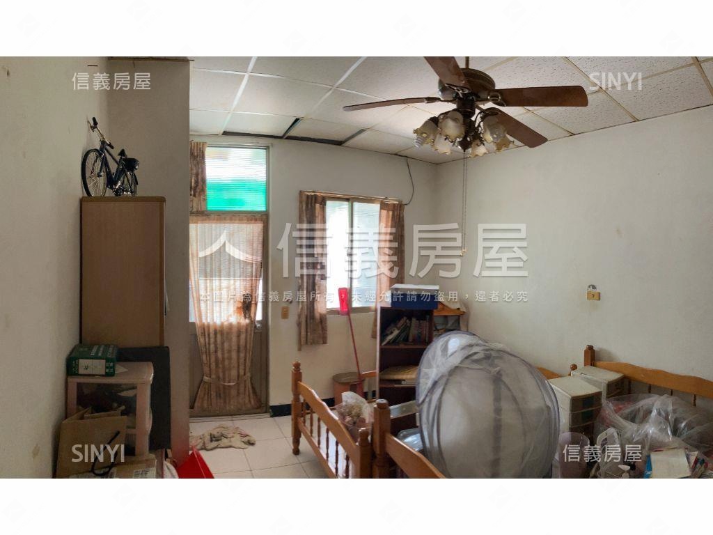 東區崇德街面車庫透天房屋室內格局與周邊環境