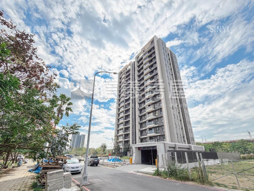 春福天綻三房雙平車房屋室內格局與周邊環境