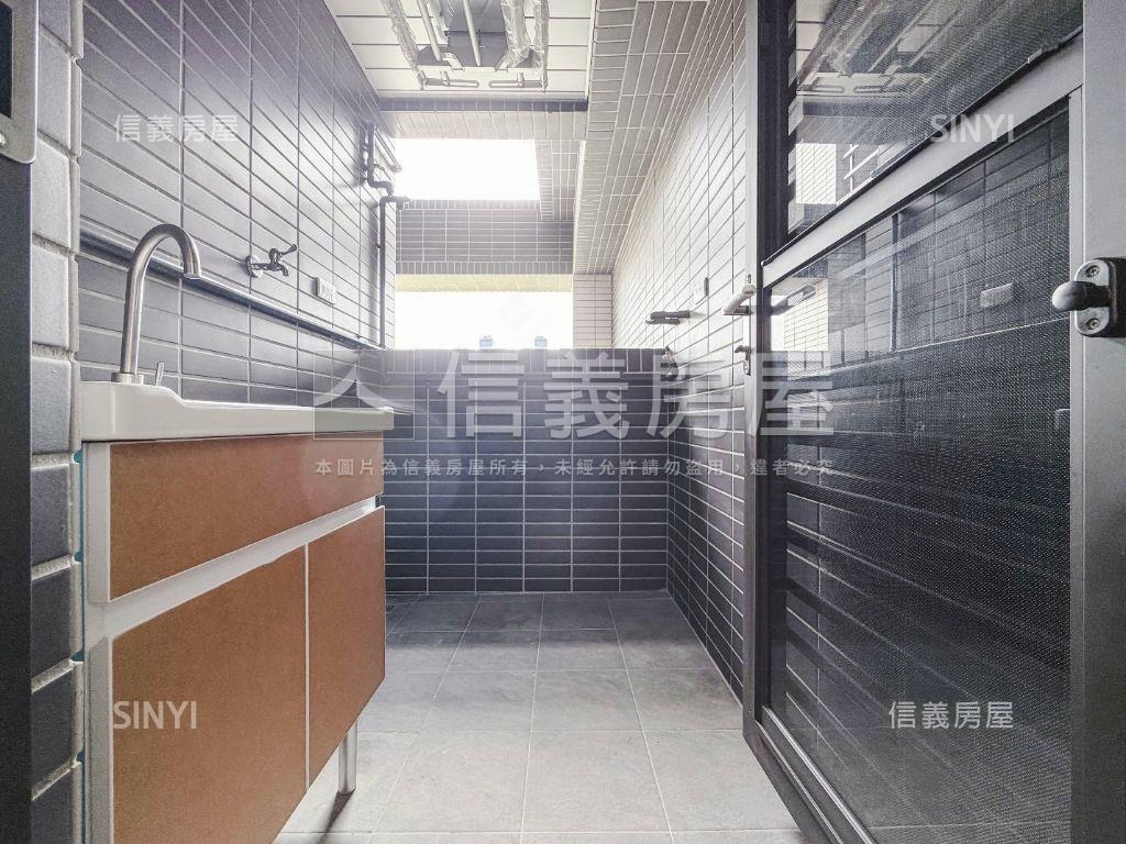 春福天綻三房雙平車房屋室內格局與周邊環境