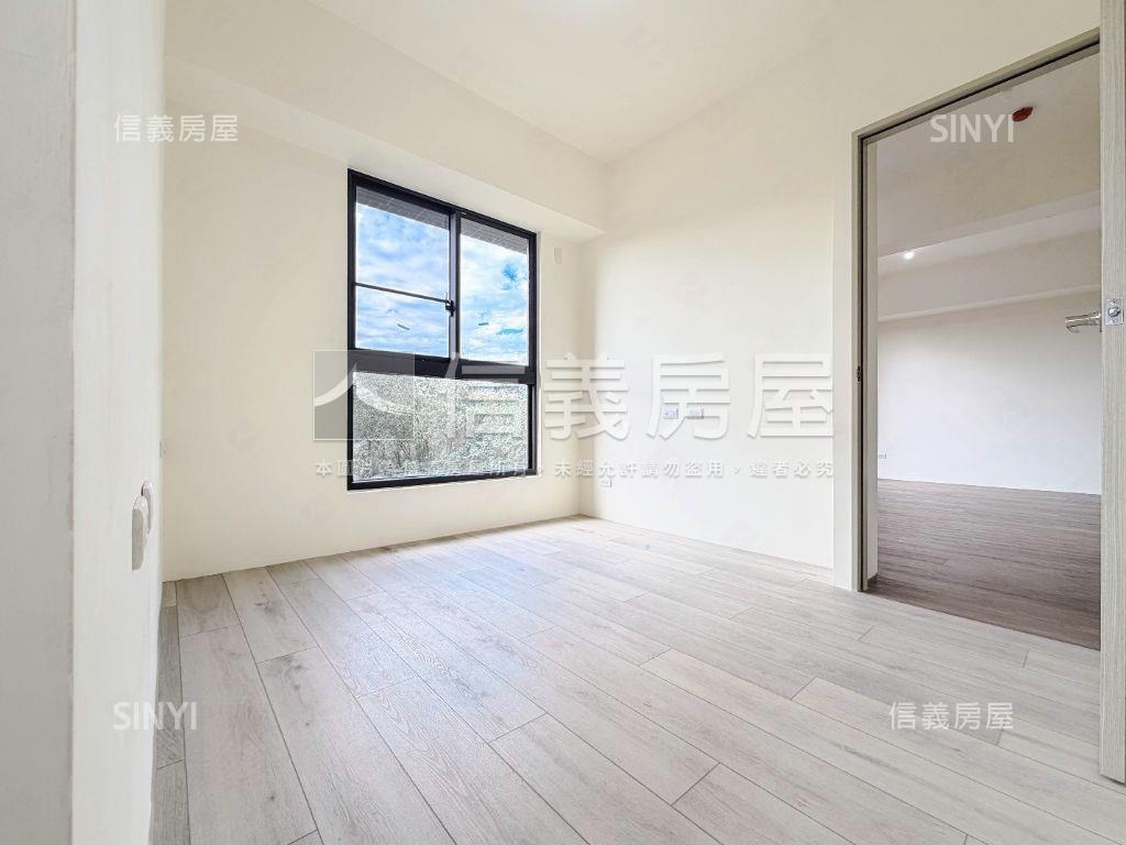 春福天綻三房雙平車房屋室內格局與周邊環境