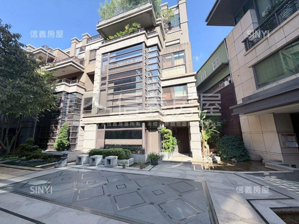 富春山居高級裝潢電梯別墅房屋室內格局與周邊環境