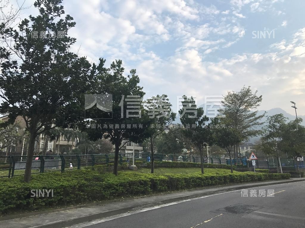 青山鎮環山特區別墅房屋室內格局與周邊環境