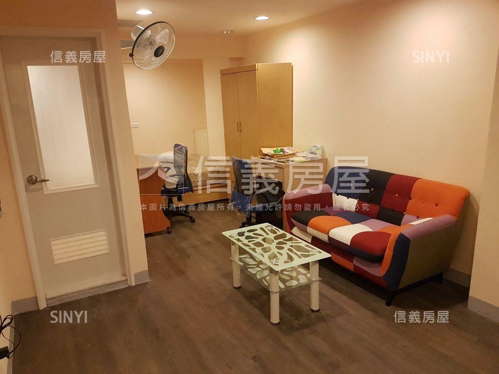 【收租】新興街１房屋室內格局與周邊環境