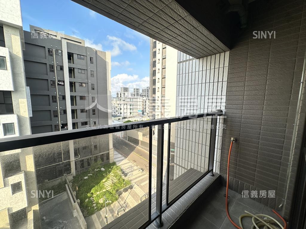 金雅昕未來大兩房房屋室內格局與周邊環境