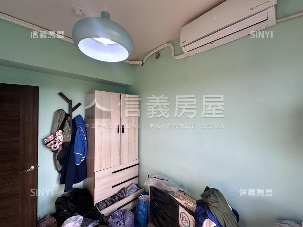 金雅昕未來大兩房房屋室內格局與周邊環境