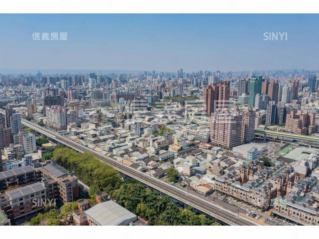 單元１２百坪土地房屋室內格局與周邊環境
