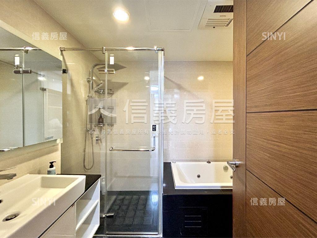 中山官邸後棟綠樹４房雙車房屋室內格局與周邊環境