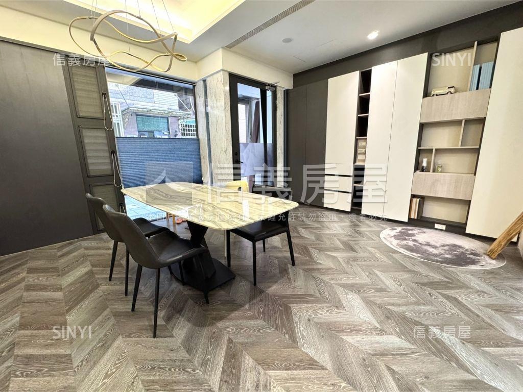 十期精美裝潢別墅房屋室內格局與周邊環境