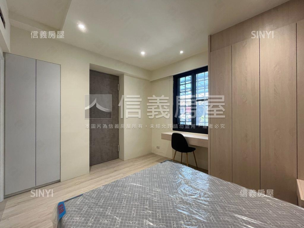 楠梓帶裝潢公寓一樓房屋室內格局與周邊環境