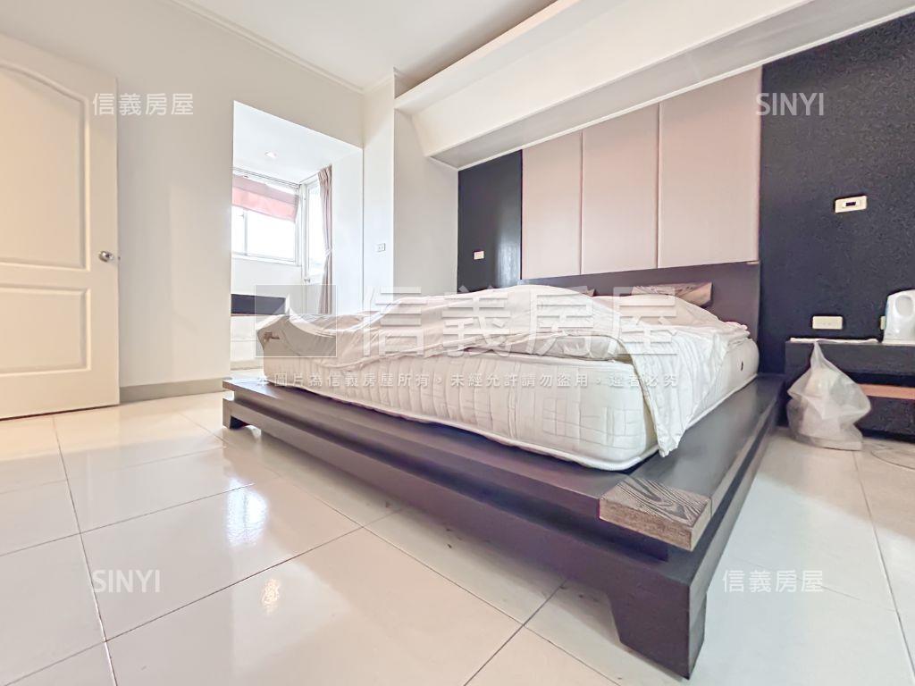 日月光☆忘憂四房車位房屋室內格局與周邊環境