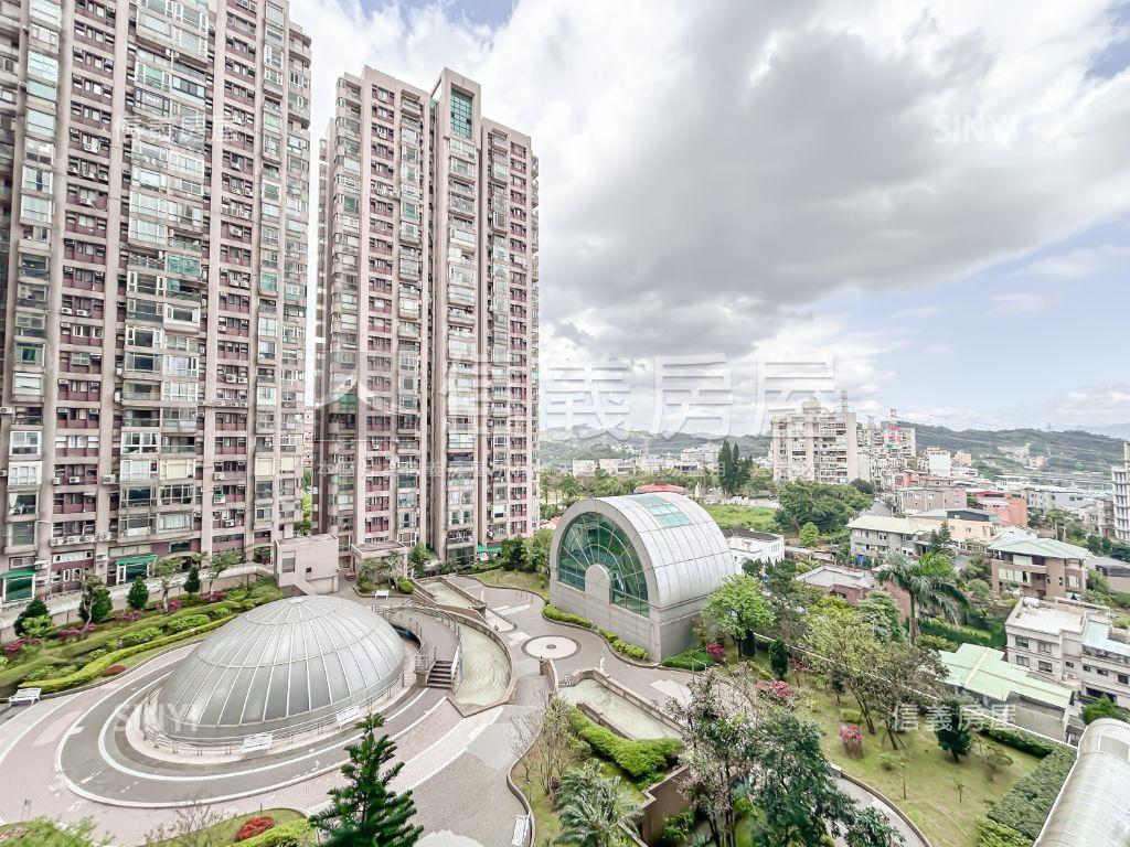 日月光☆忘憂四房車位房屋室內格局與周邊環境