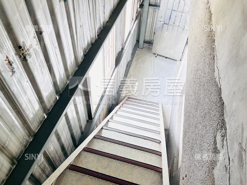 ☆近藝文大地坪優質透天★房屋室內格局與周邊環境