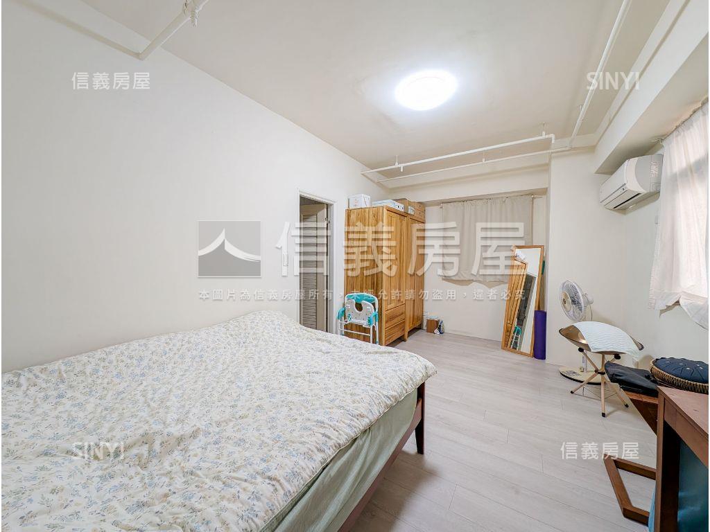 親水公園雅緻四房房屋室內格局與周邊環境