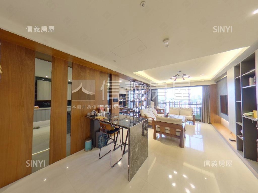國聚花園御所三房精裝戶房屋室內格局與周邊環境