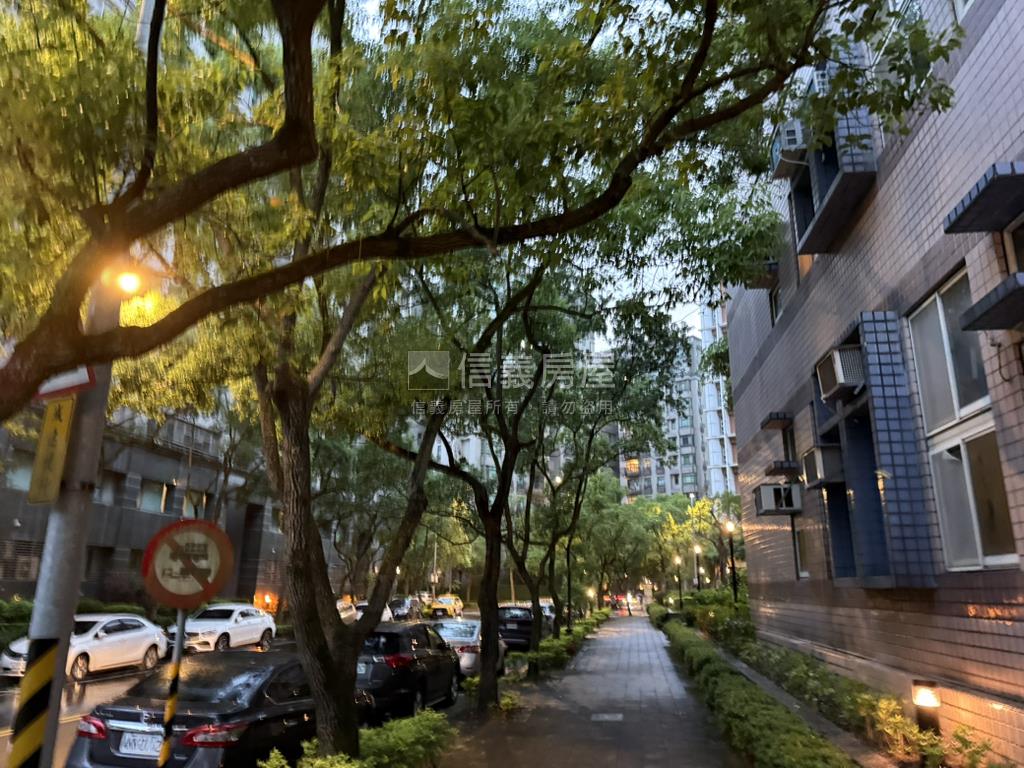 成功面公園麗景２房房屋室內格局與周邊環境