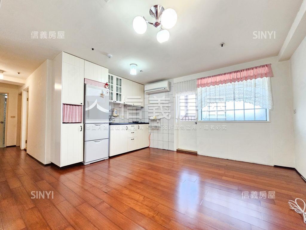 香格里拉漂亮景觀２房房屋室內格局與周邊環境