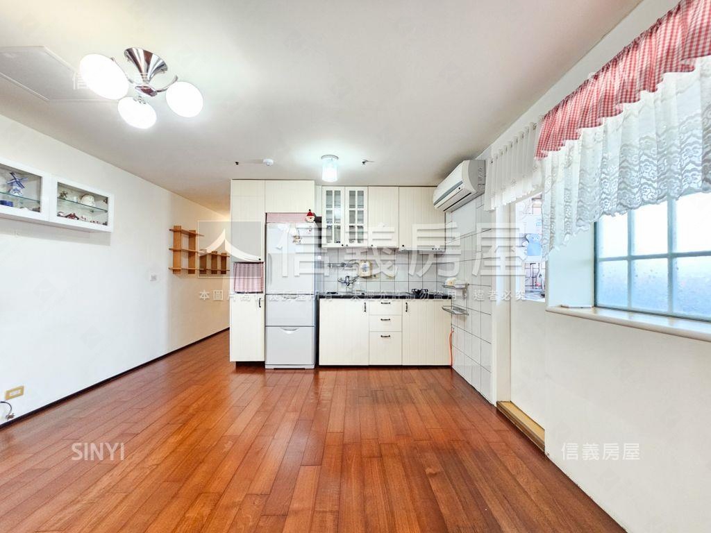 香格里拉漂亮景觀２房房屋室內格局與周邊環境