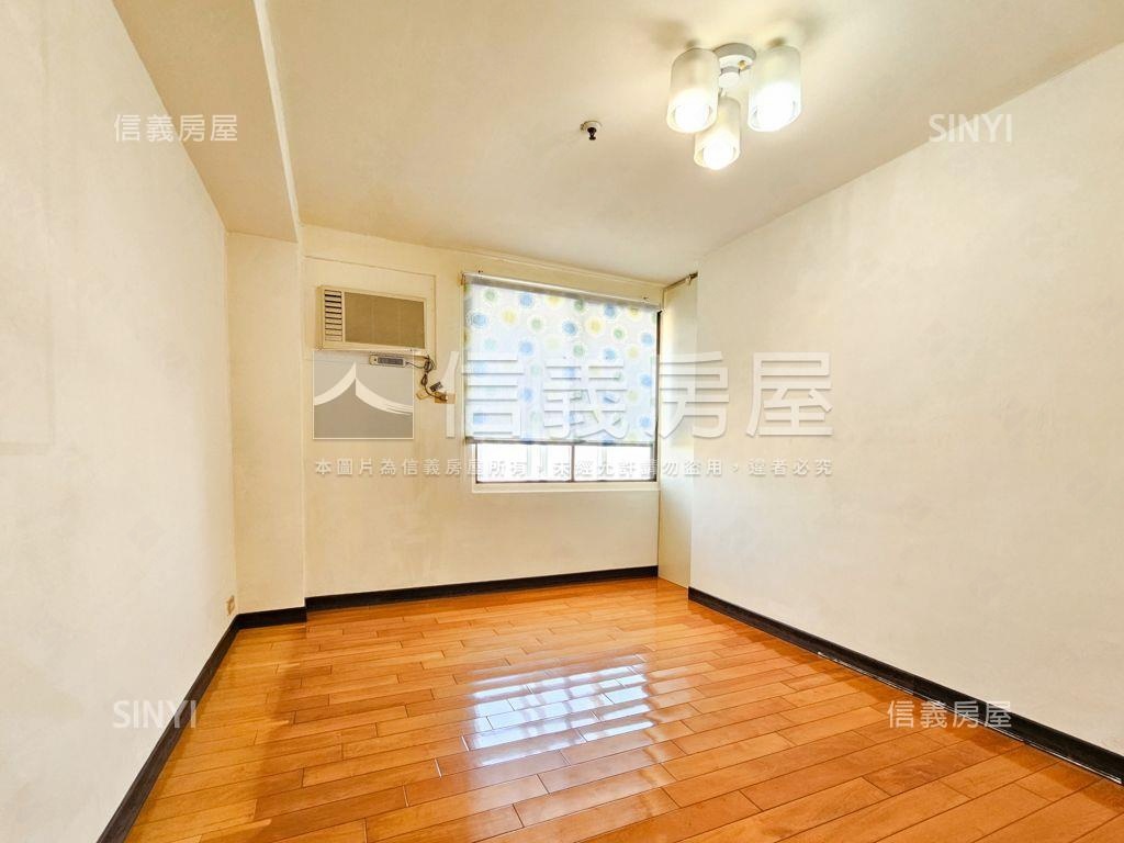 香格里拉漂亮景觀２房房屋室內格局與周邊環境