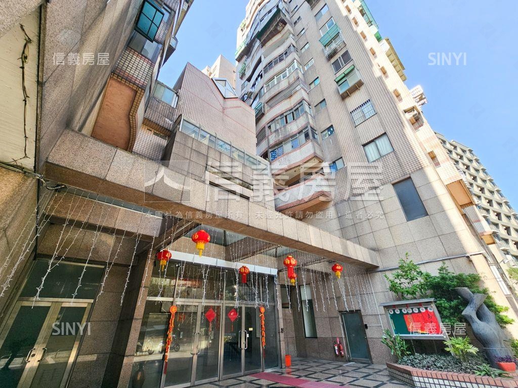 香格里拉漂亮景觀２房房屋室內格局與周邊環境